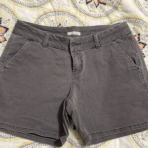Maurice’s 3 In Chino short